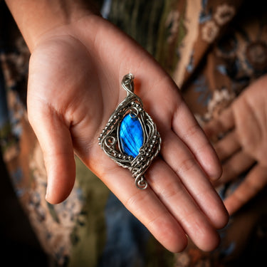 Labradorite Spiral Pendant Handcrafted In White Copper