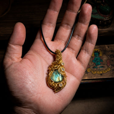 Harvest Blessing Labradorite Pendant